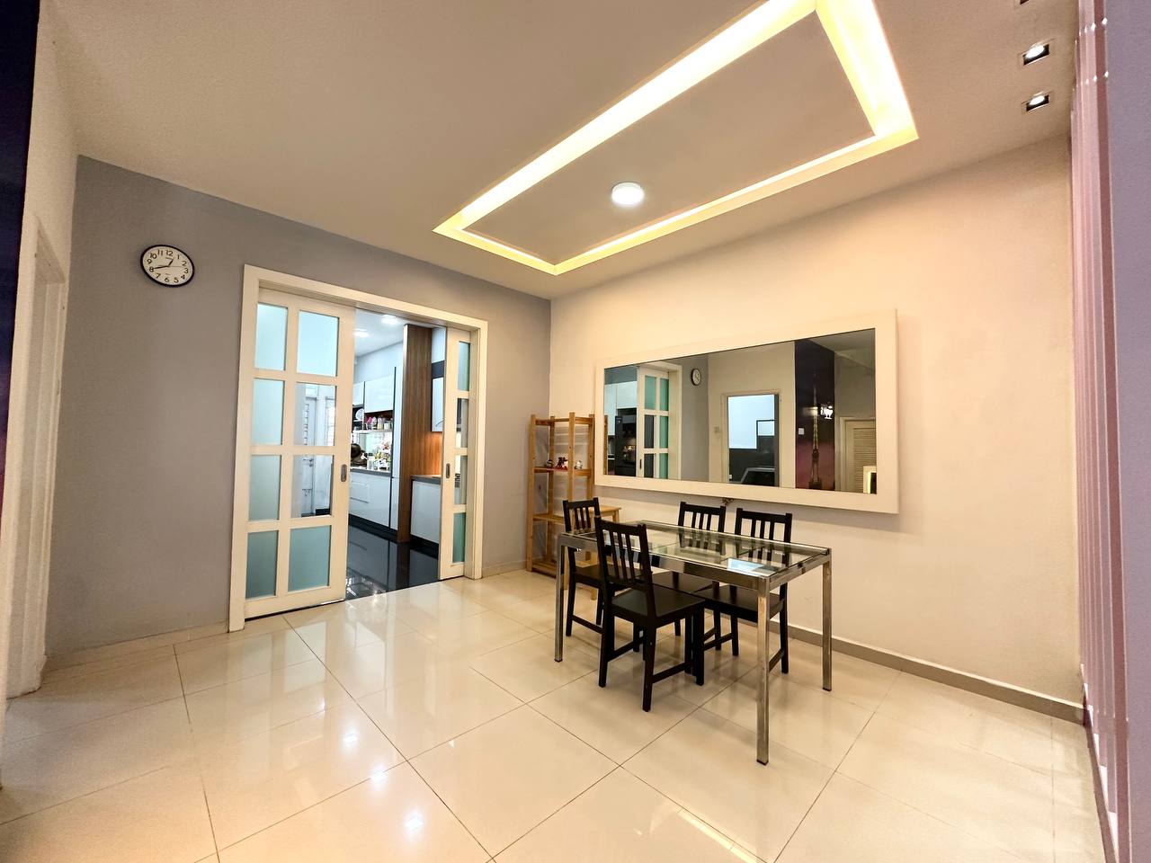 Taman Sutera - photo 2
