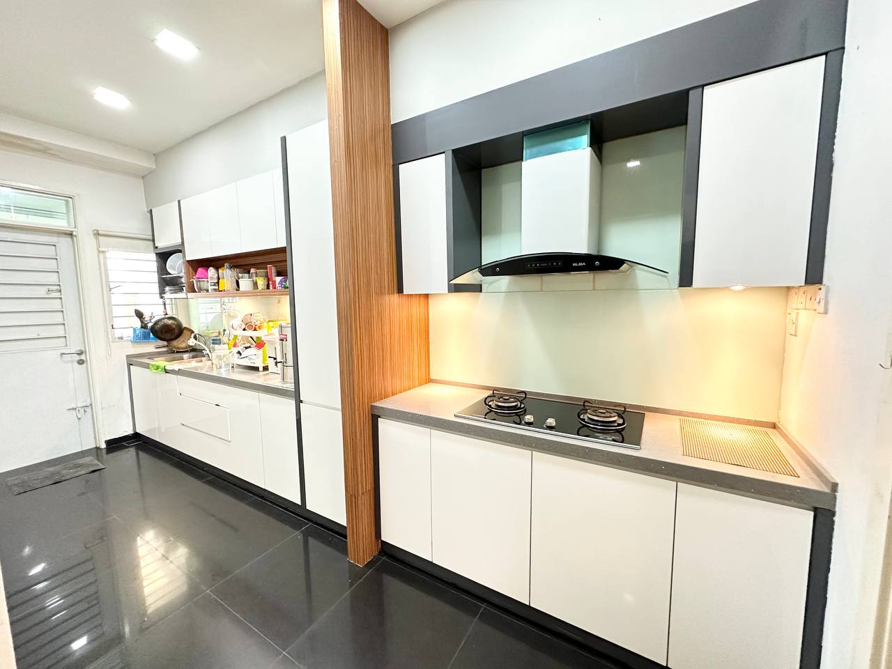 Taman Sutera - photo 9