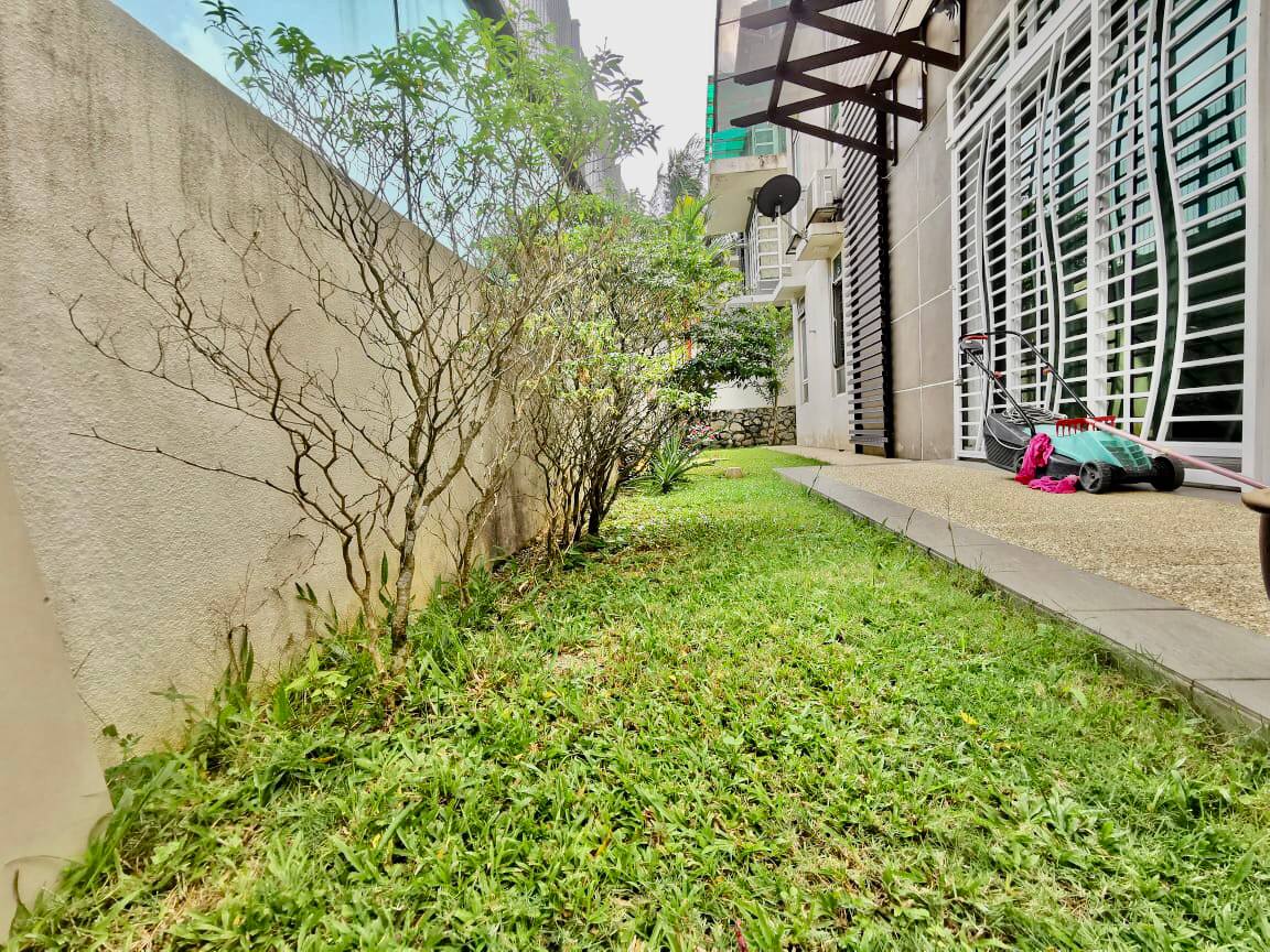 Avenue 6 Bandar Tun Hussein Onn - photo 4