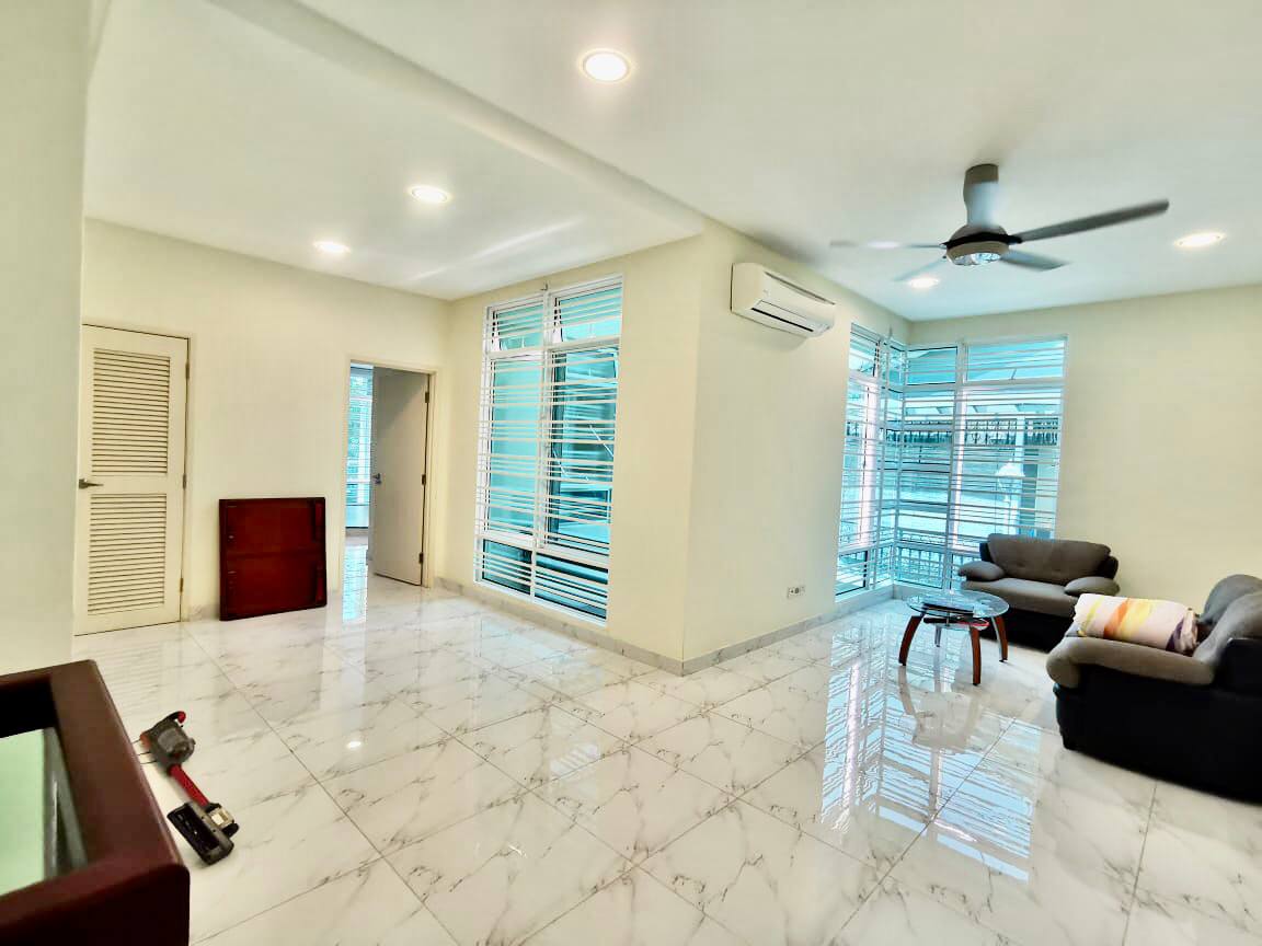 Avenue 6 Bandar Tun Hussein Onn - photo 12