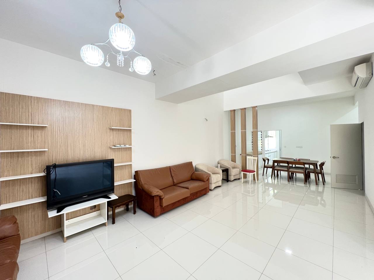 Parkfield Tropicana Height - photo 4