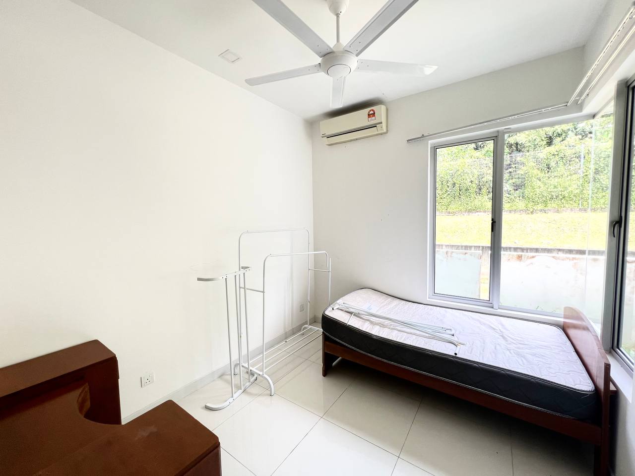 Parkfield Tropicana Height - photo 12