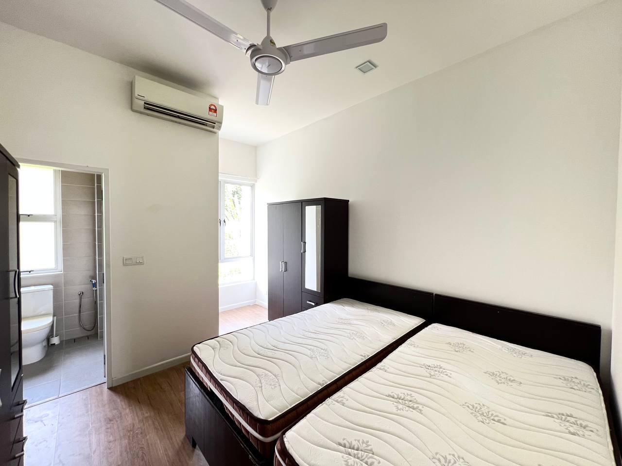 Parkfield Tropicana Height - photo 13