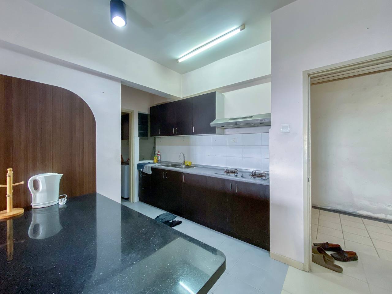 Suri Puteri Service Apartment - photo 8