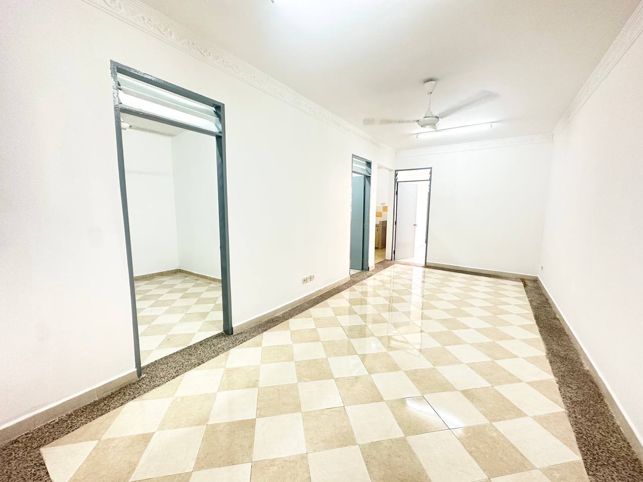 Mentari Court Apartment - photo 2