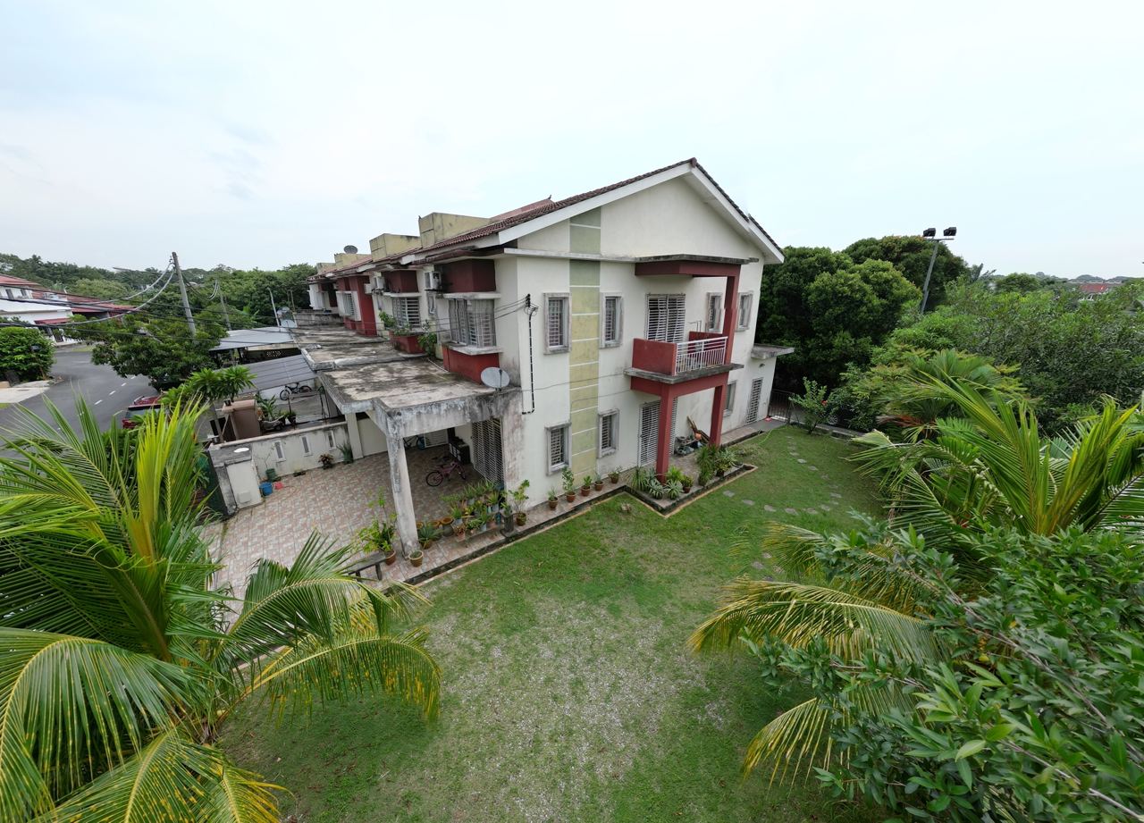 Taman Intan, Dengkil - photo 2