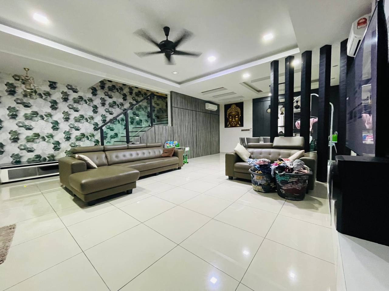 Elvina Hijayu 3B Bandar Sri Sendayan - photo 2