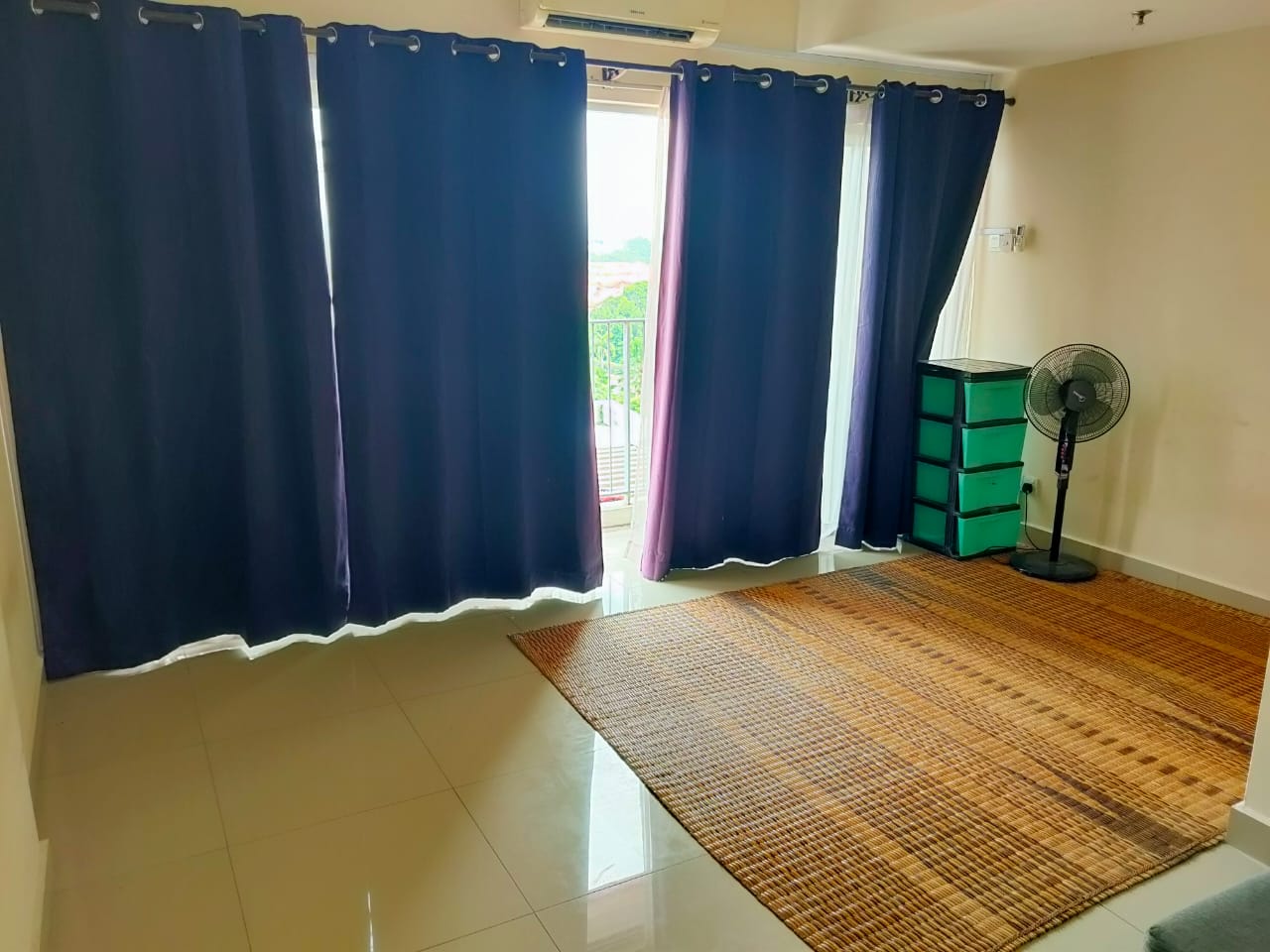 Suria Jelutong Service Apartment - photo 8