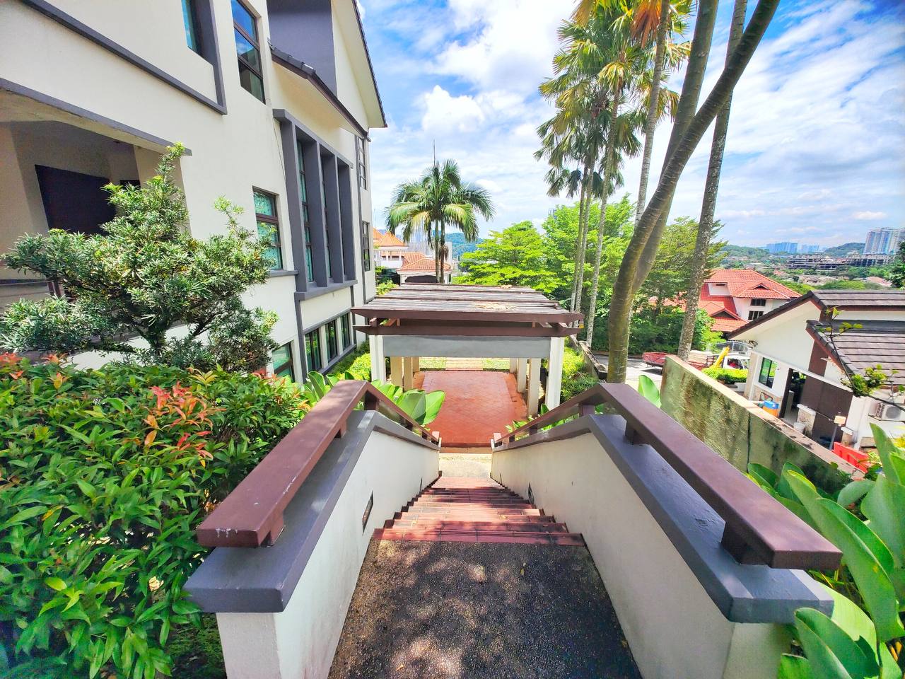 Amberhill Villa Melawati - photo 5
