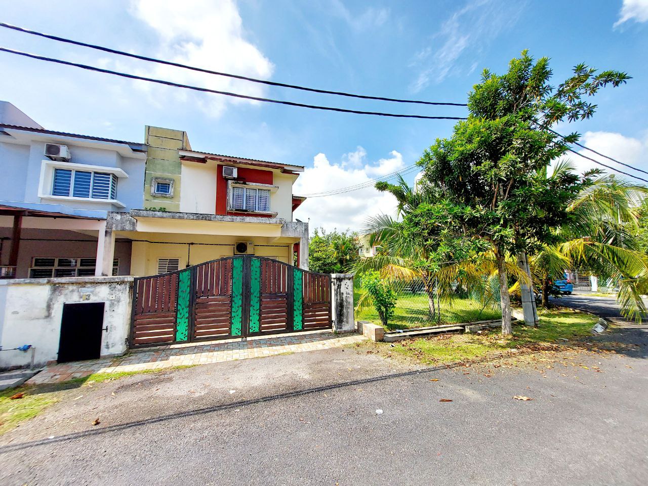 Taman Intan Dengkil - photo 3