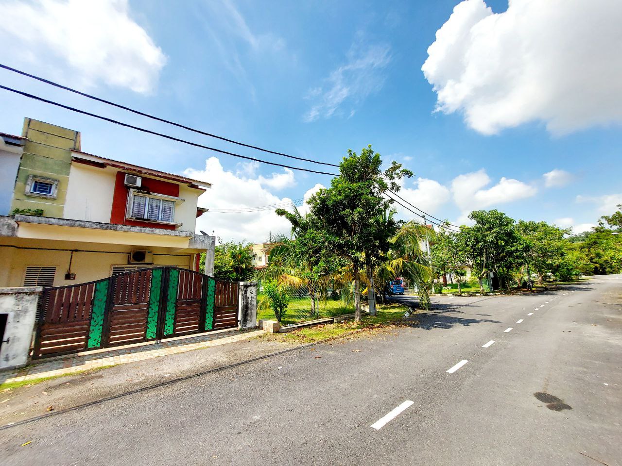 Taman Intan Dengkil - photo 5