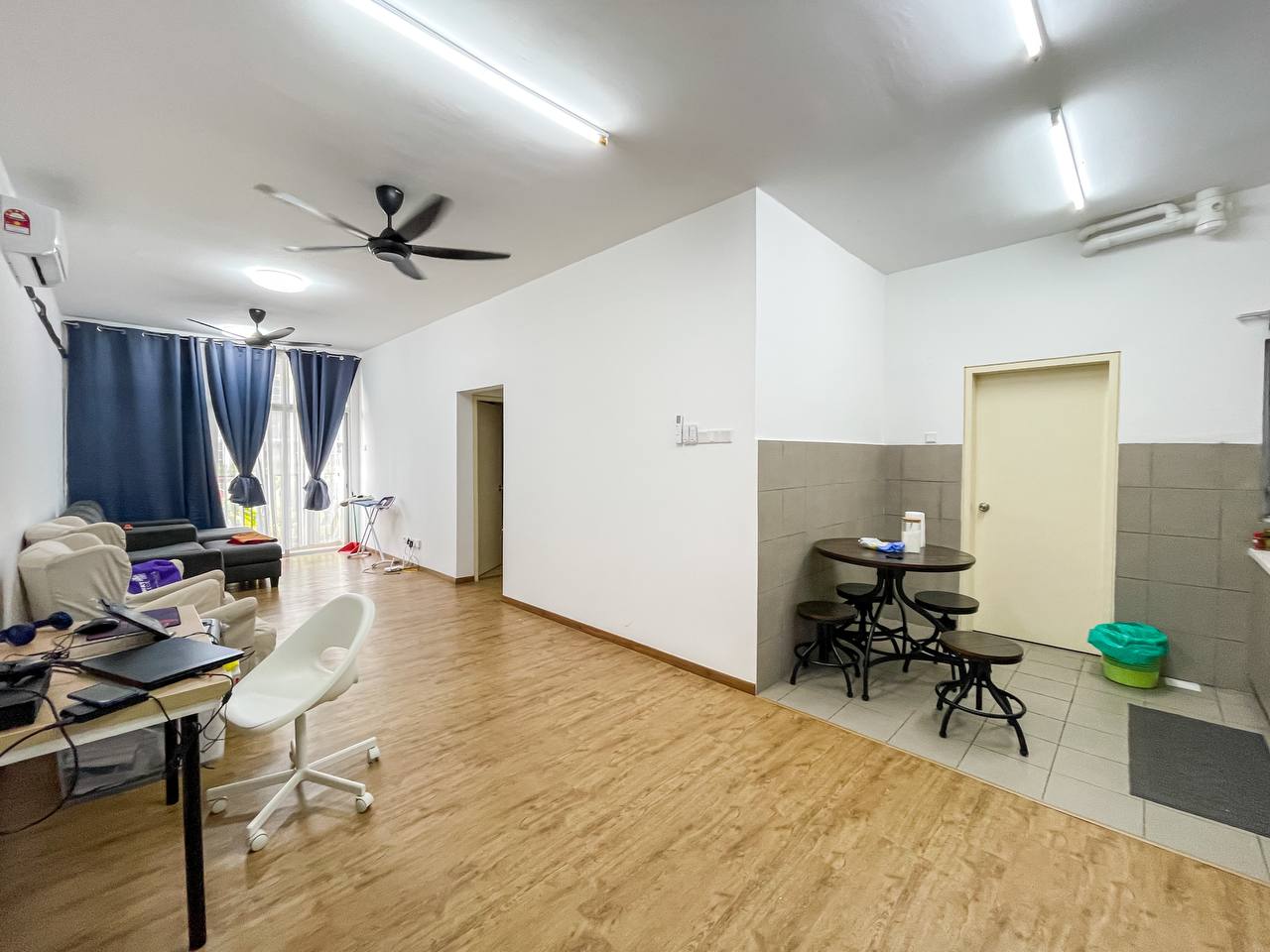 Level 1 Lakefront Homes Condominium - photo 5