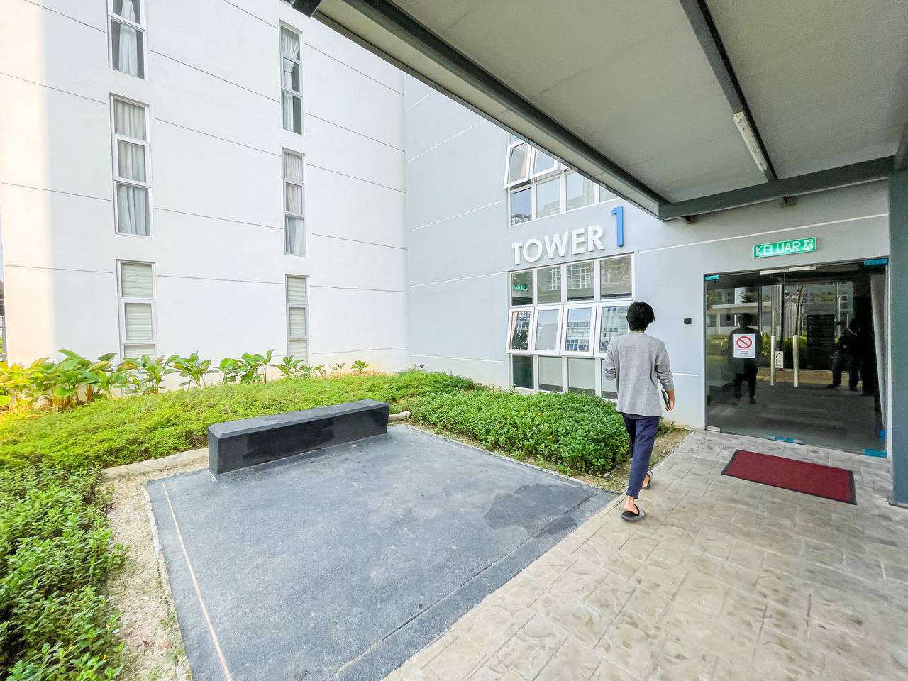 Level 1 Lakefront Homes Condominium - photo 10