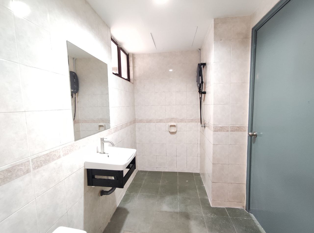 Puteri Palma Condominium - photo 12