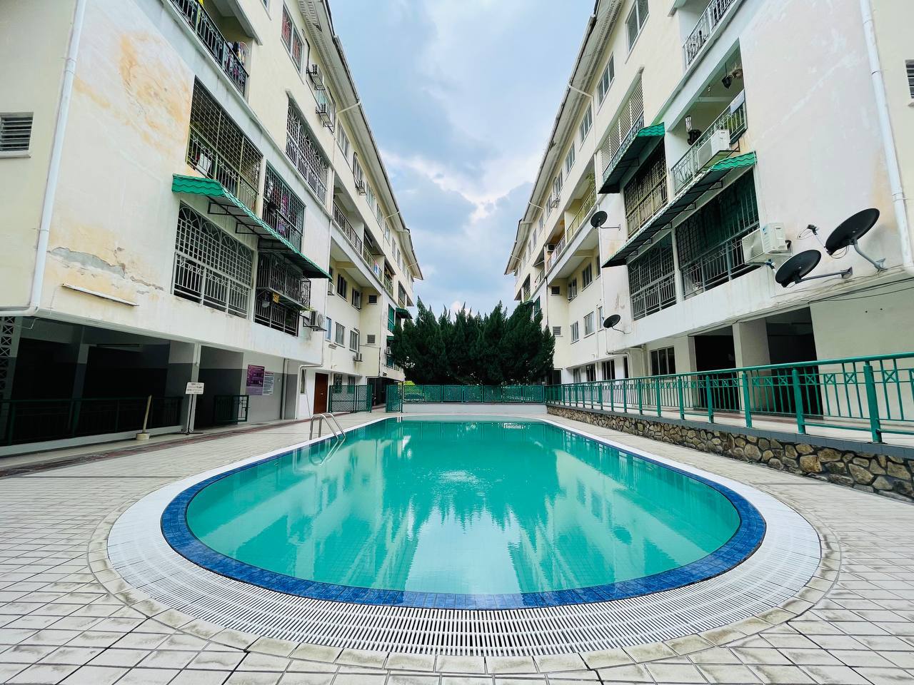 Mutiara Anggerik Service Apartment - photo 3