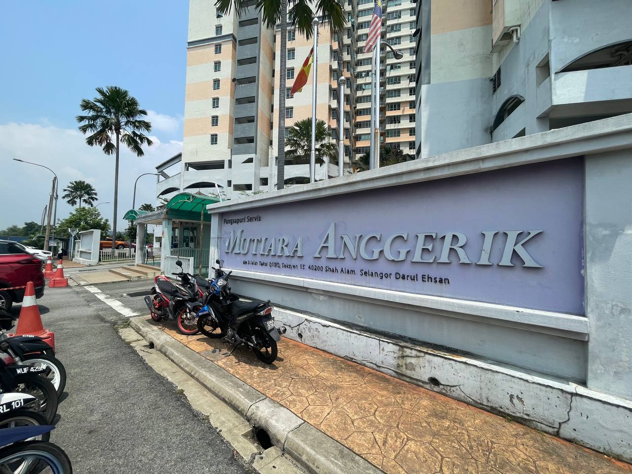Mutiara Anggerik Service Apartment - photo 4