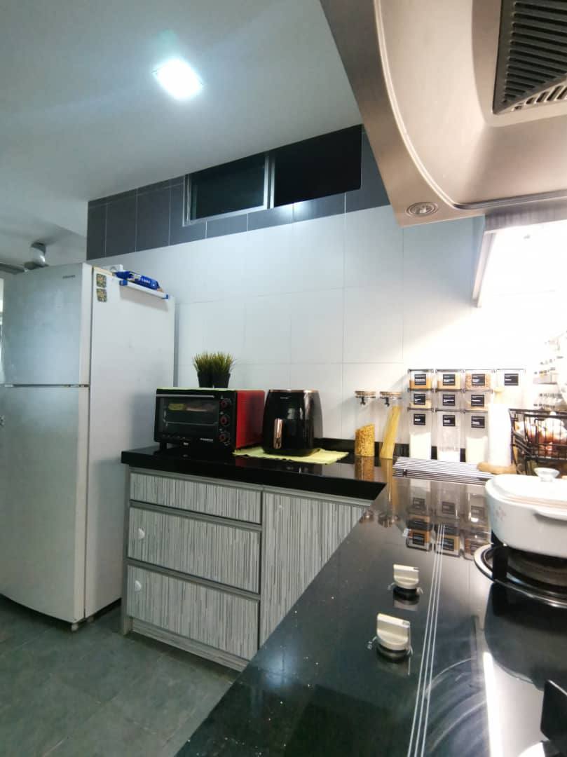 Mutiara Anggerik Service Apartment - photo 13