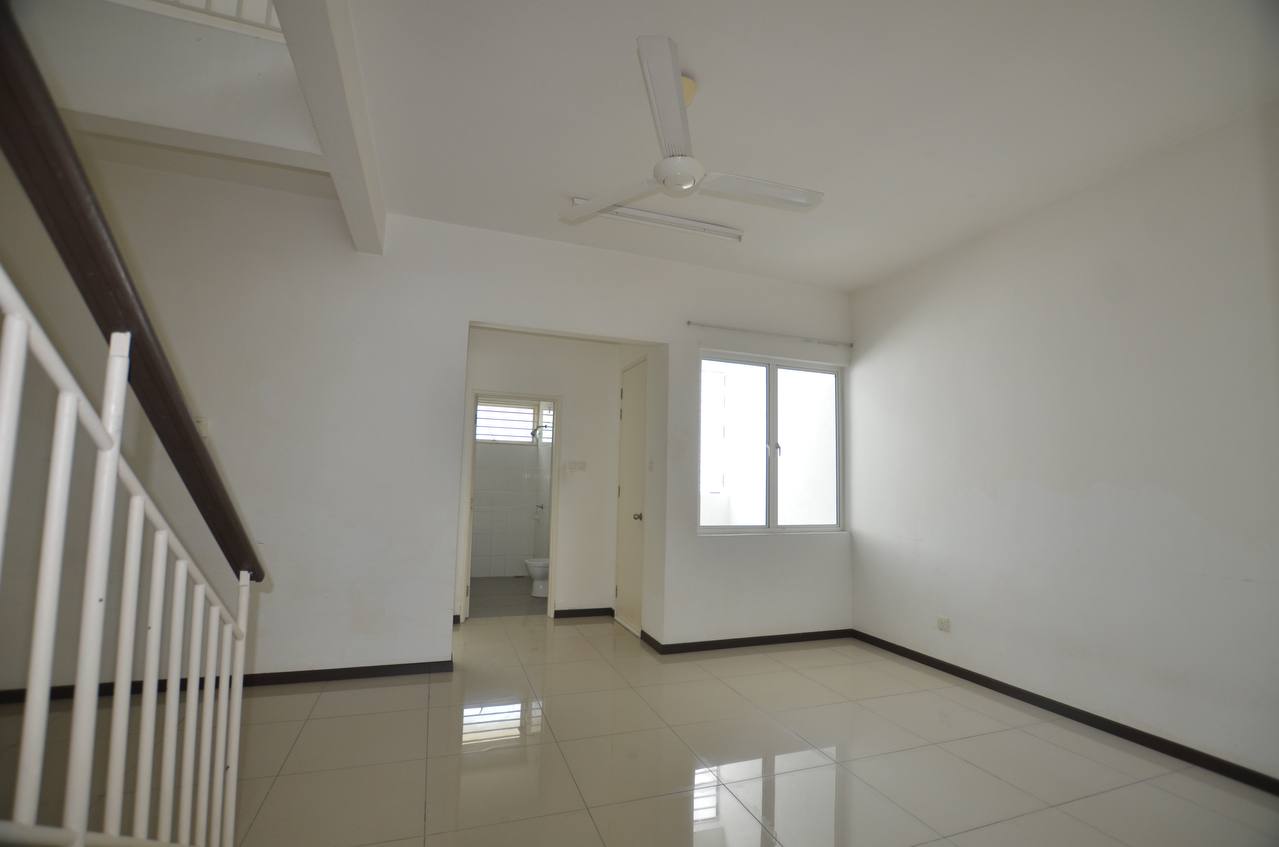 Taman Nadayu 92 Kajang - photo 13
