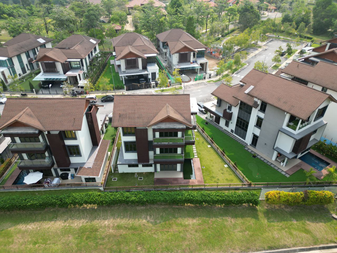 Danau Suria Presint 16 - photo 5