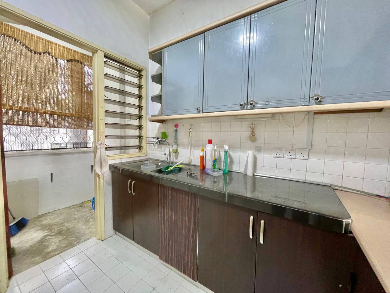 Sri Kinabalu Condominium - photo 12