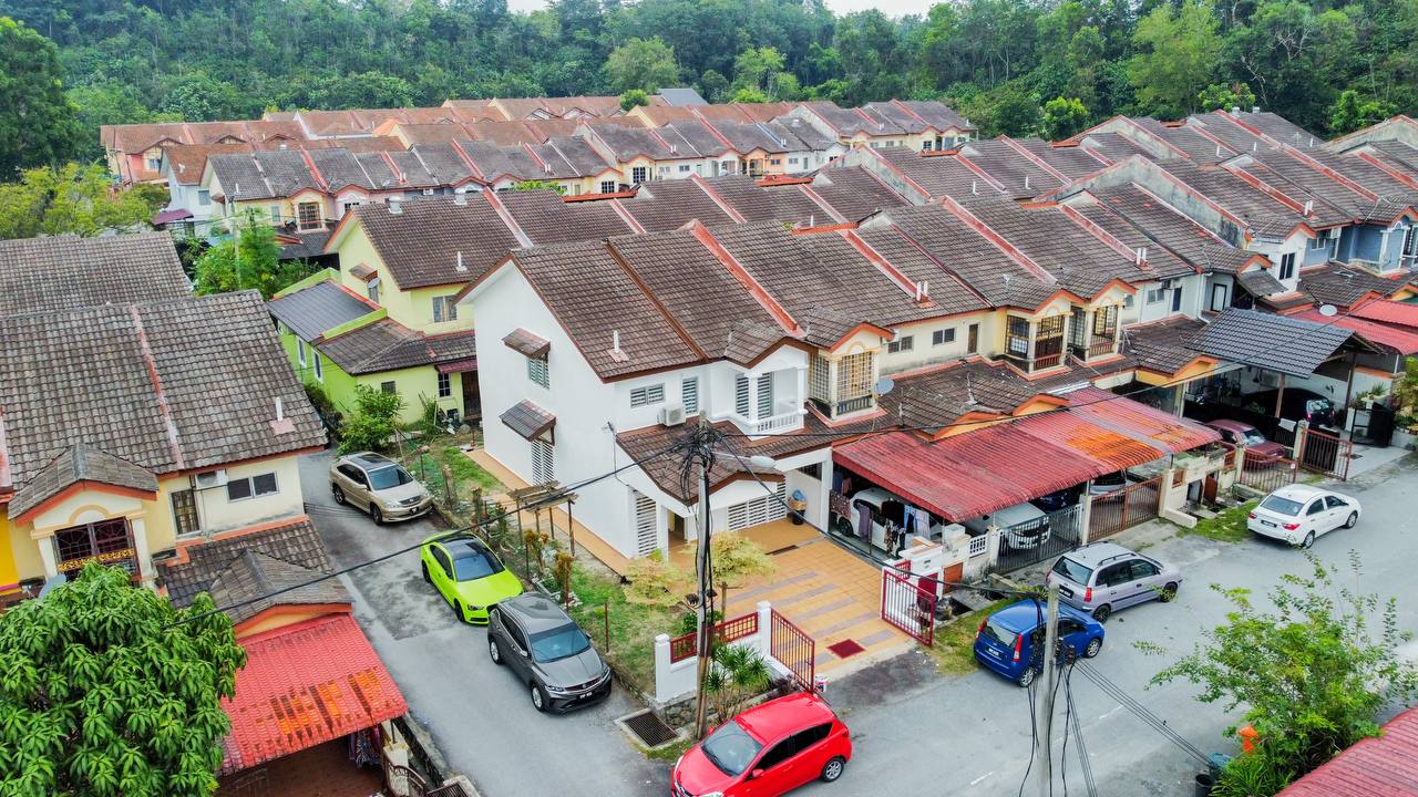 Taman Universiti Bangi - photo 2