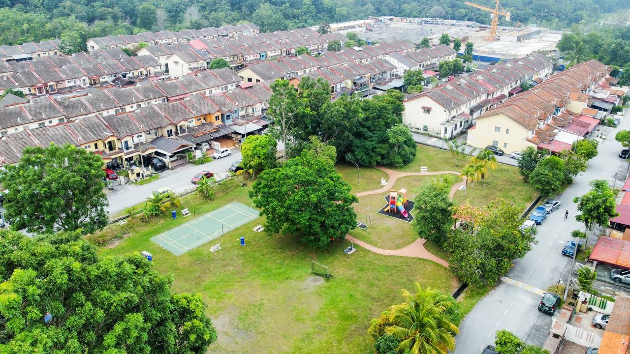 Taman Universiti Bangi - photo 3
