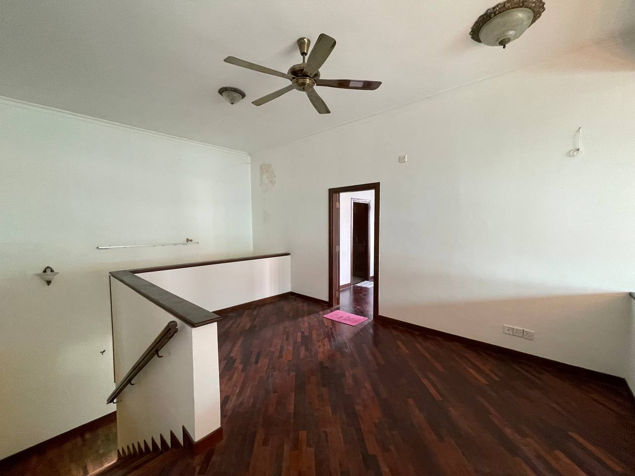 Taman Bunga Negara Seksyen 27 - photo 11