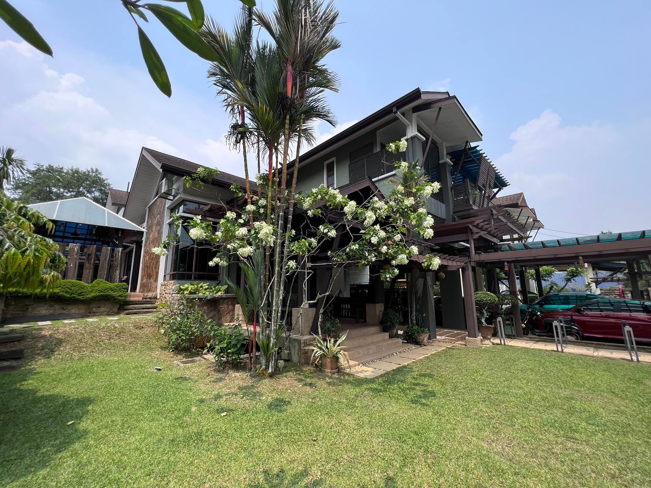 Dpuncak Bukit Jelutong - photo 2