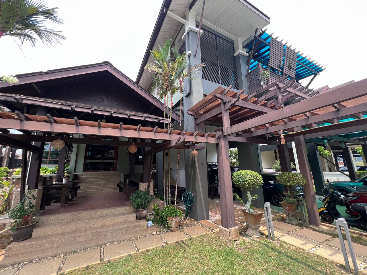 Dpuncak Bukit Jelutong - photo 11
