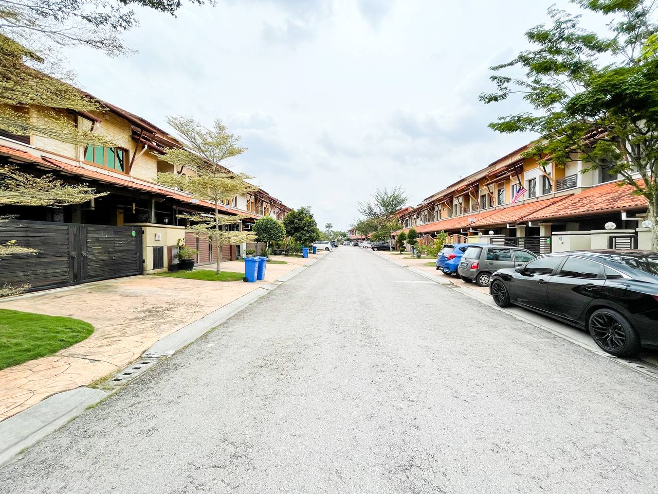 Bukit Jelutong - photo 10