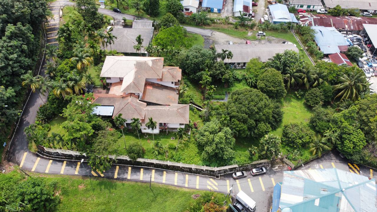 Bukit Lanjan Kuala Lumpur - photo 2