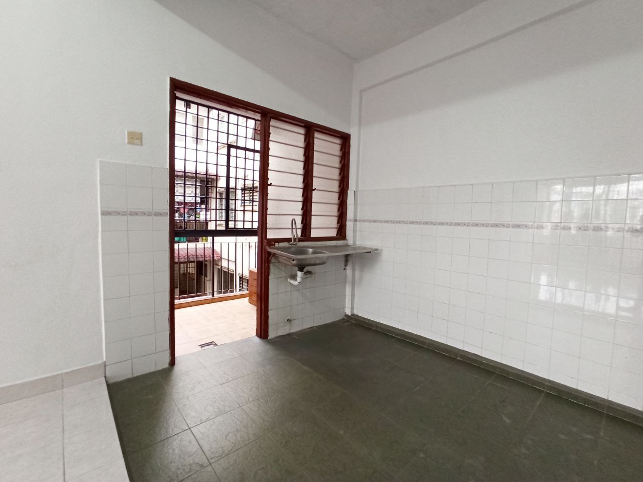 Pangsapuri Wira - photo 10