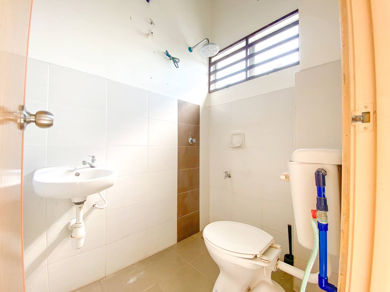 Dahlia Court Salak Tinggi - photo 11