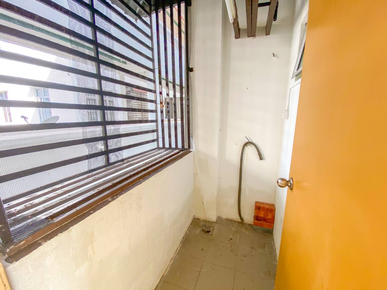 Dahlia Court Salak Tinggi - photo 12
