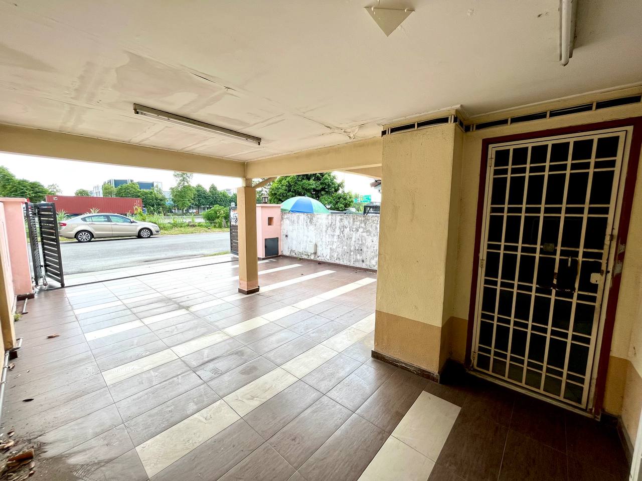 Jalan Zapin Bandar Bukit Raja - photo 13