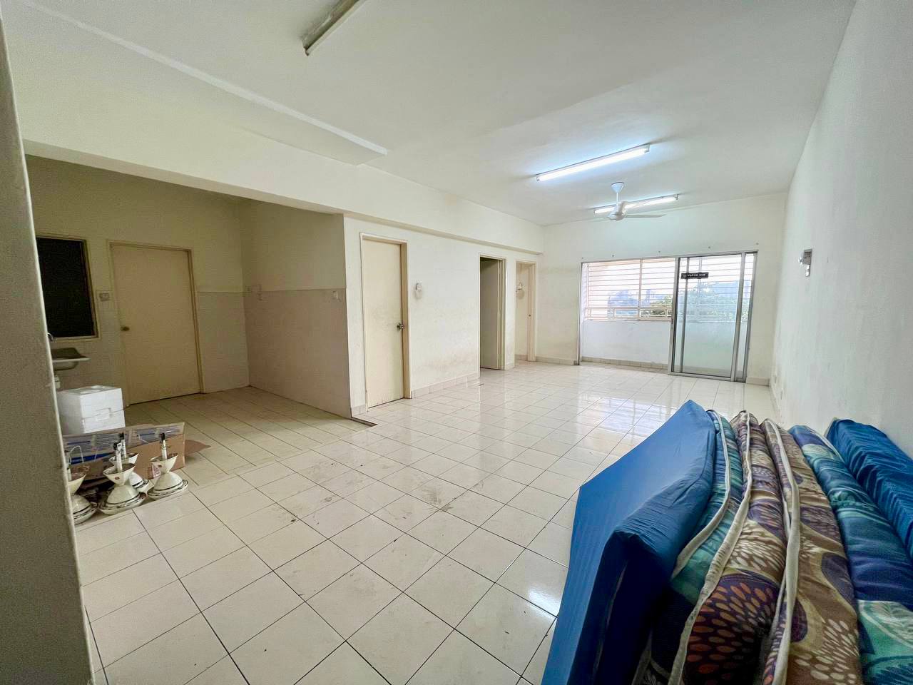 Apartment Persanda 3, Seksyen 13 Shah Alam - photo 2