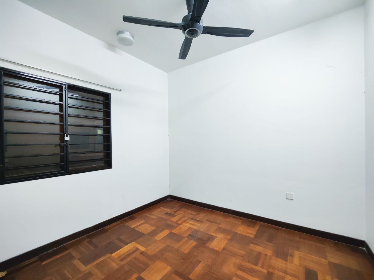 Armanee Condominium - photo 12