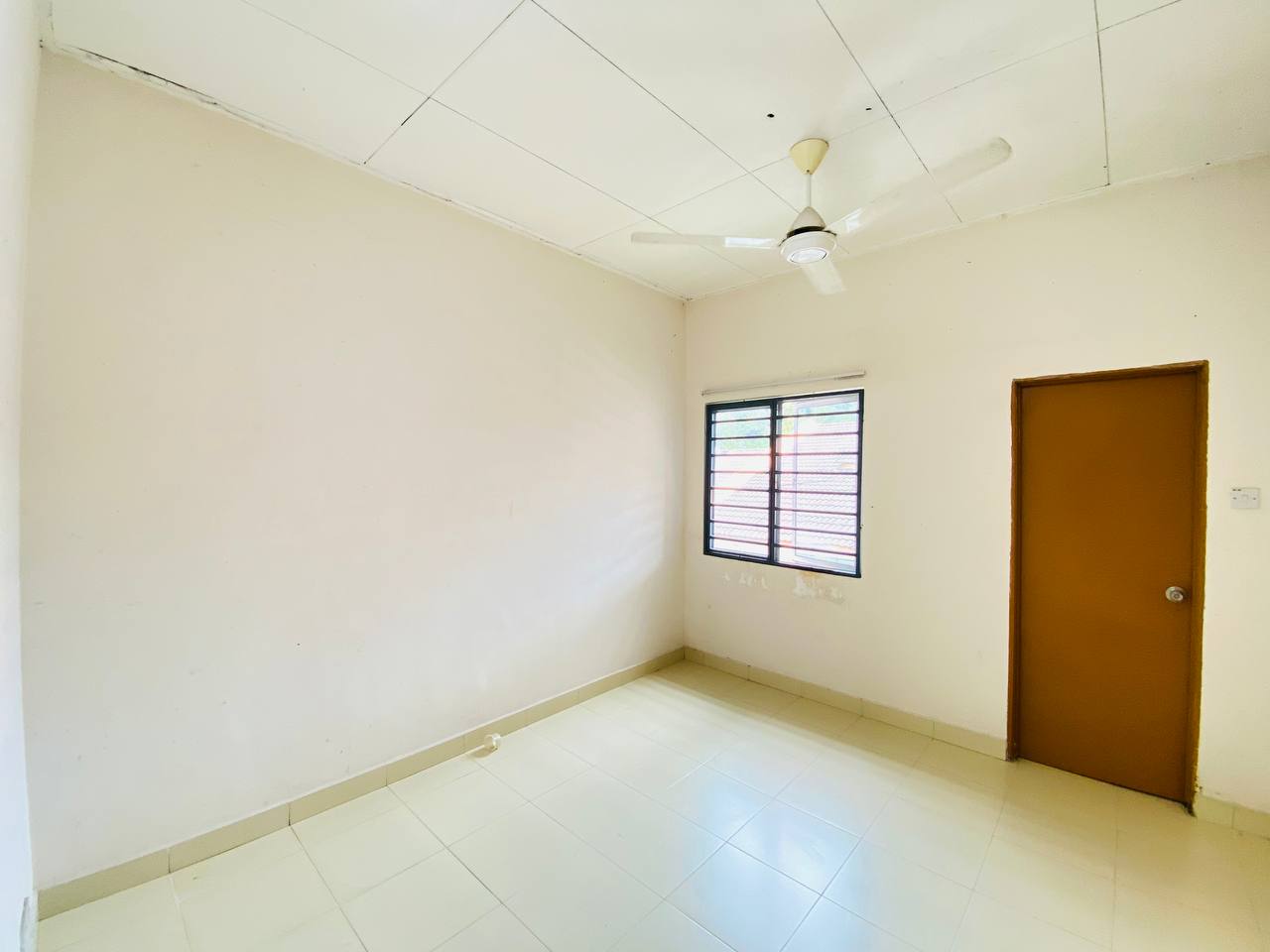 Taman Desa Saujana - photo 11