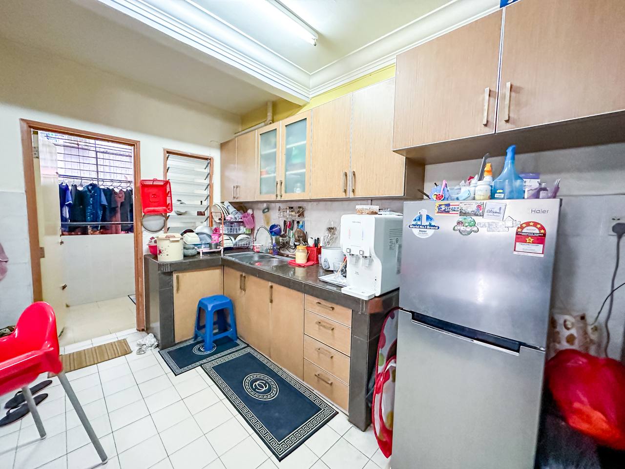 Putra Permai Apartment - photo 10