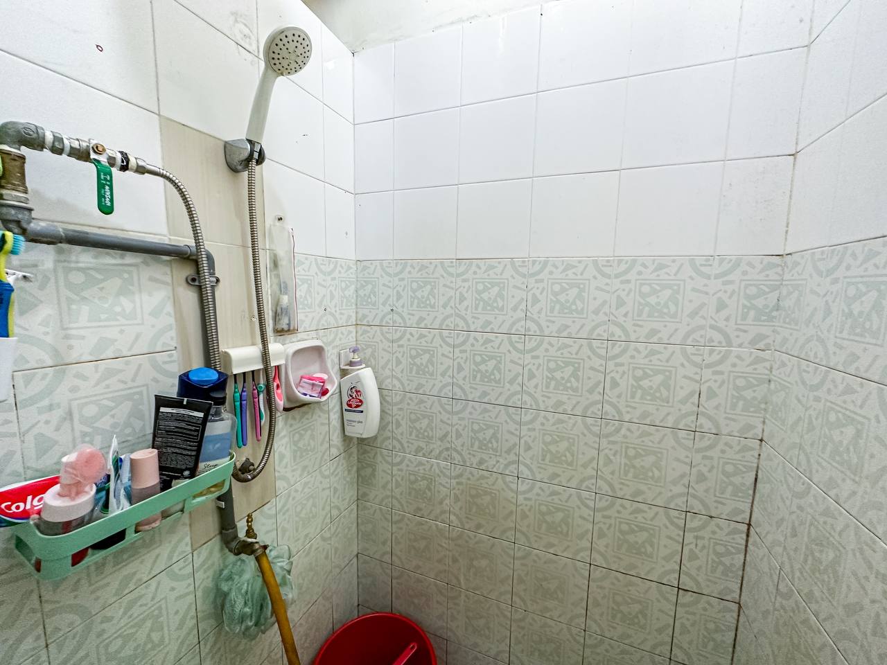 Putra Permai Apartment - photo 11
