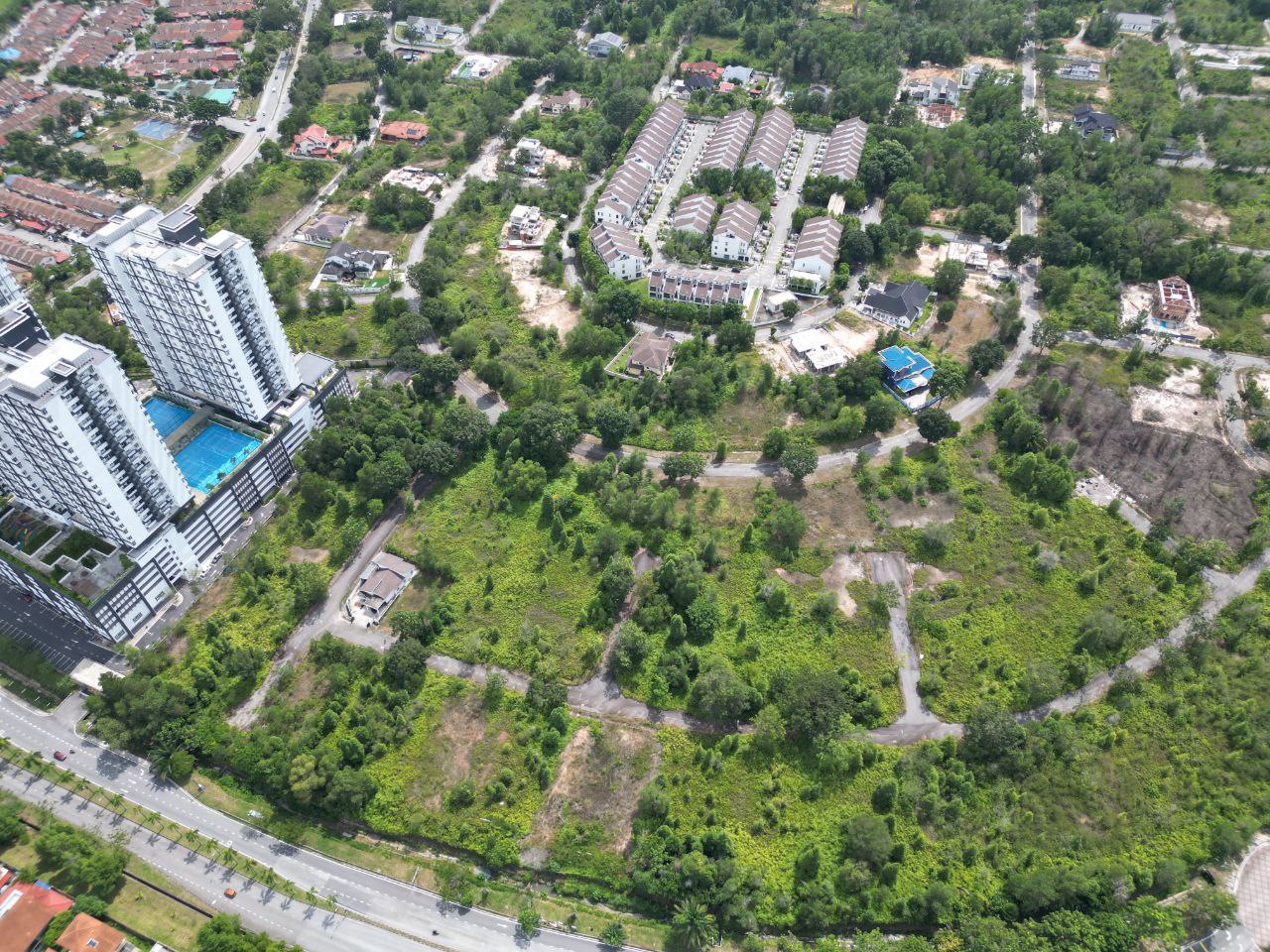 Bungalow Lot Seksyen 9 Bandar Bukit Mahkota - photo 3