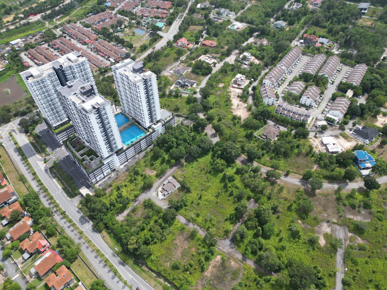 Bungalow Lot Seksyen 9 Bandar Bukit Mahkota - photo 5