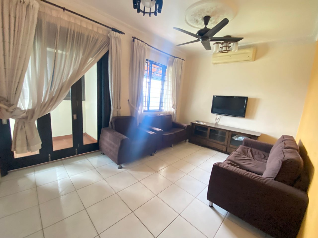 Armanee Condominium - photo 2