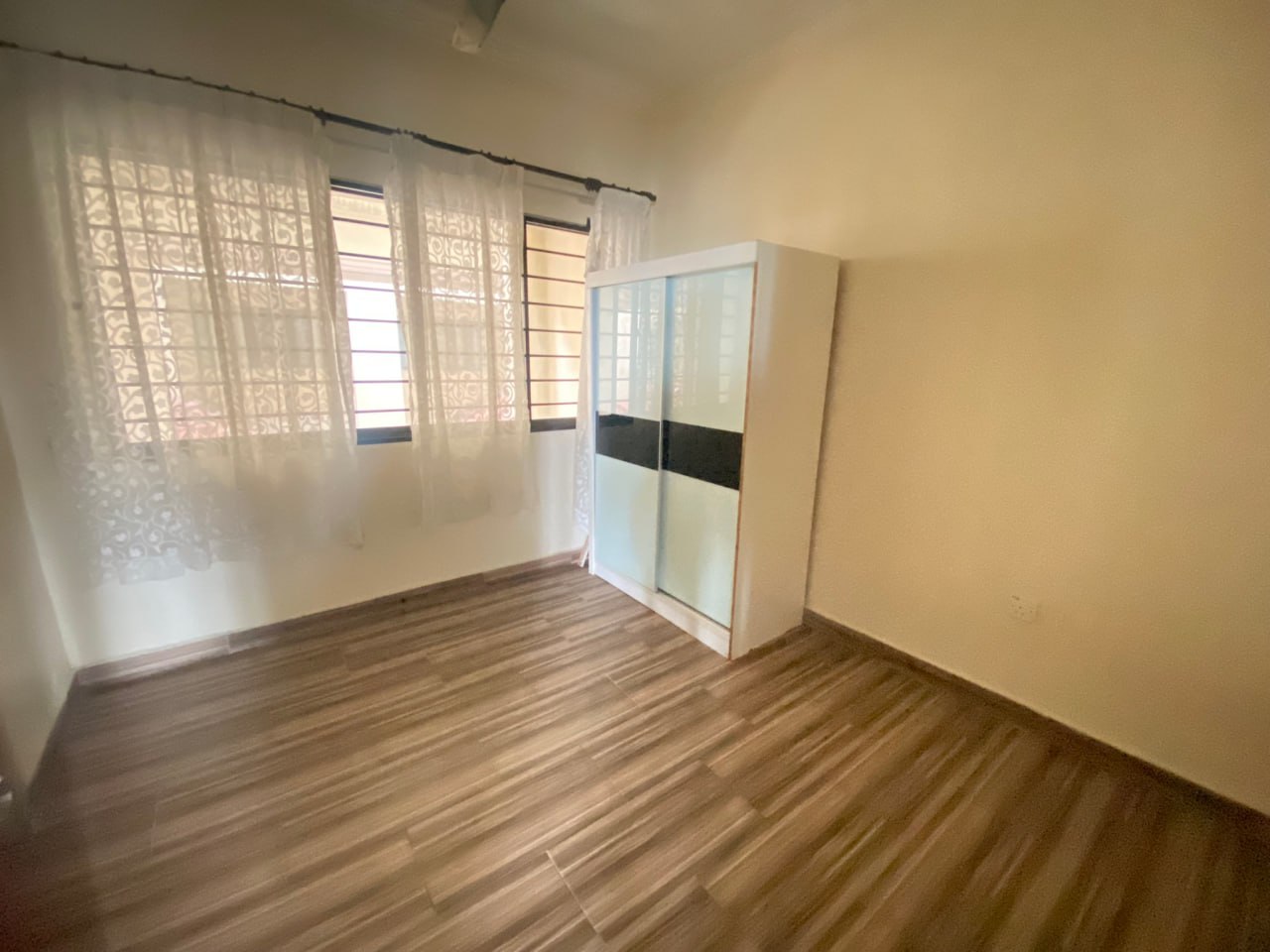 Armanee Condominium - photo 10