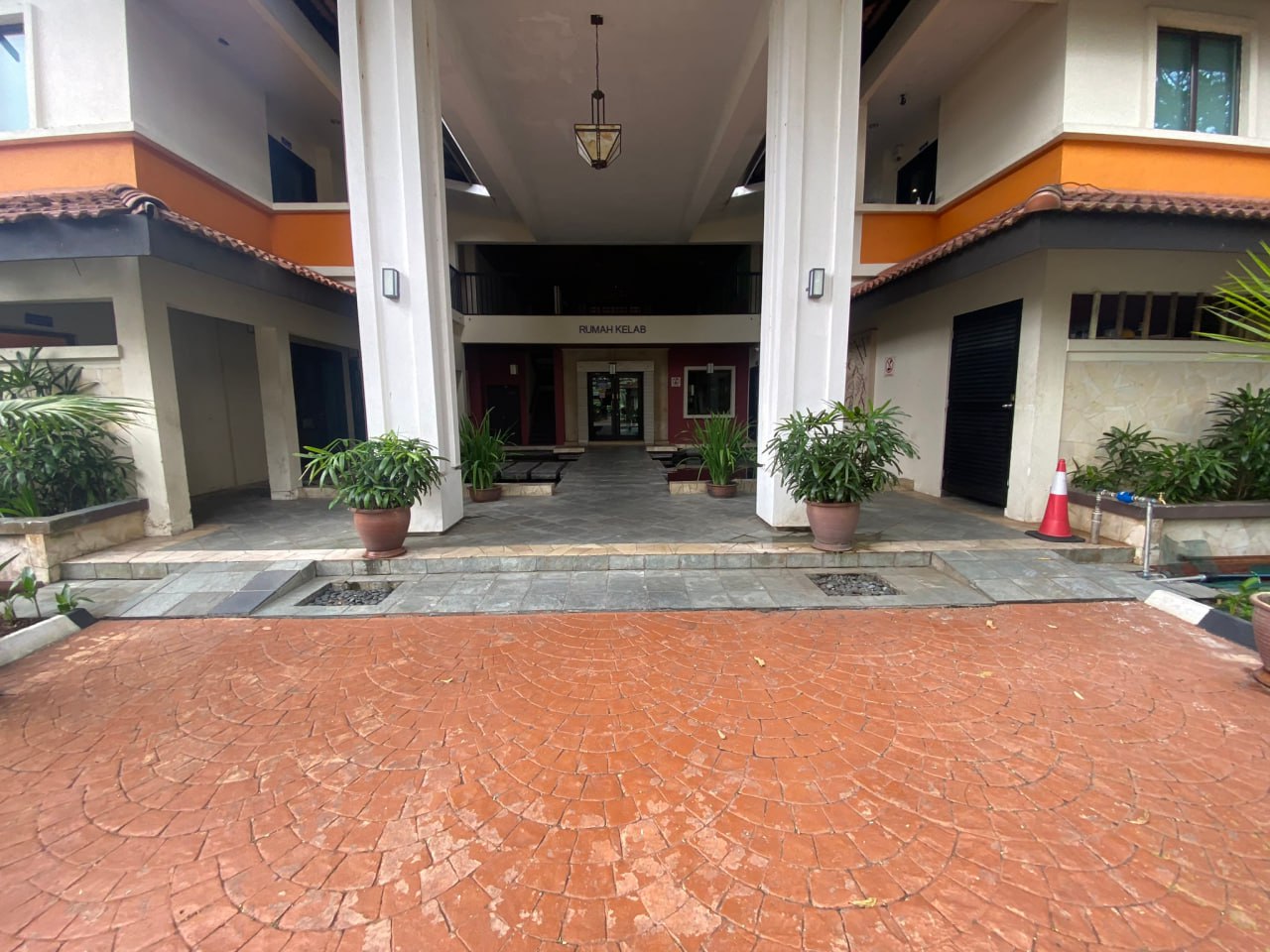 Armanee Condominium - photo 13