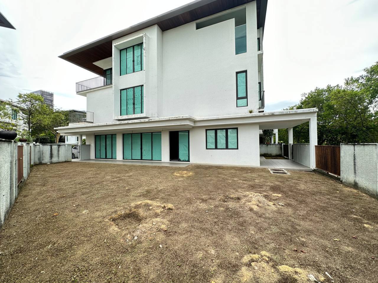 Duta Villa Setia Alam - photo 2