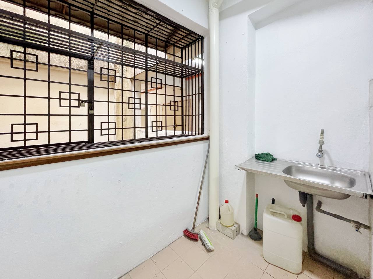 Bayu Tasik Condo - photo 6