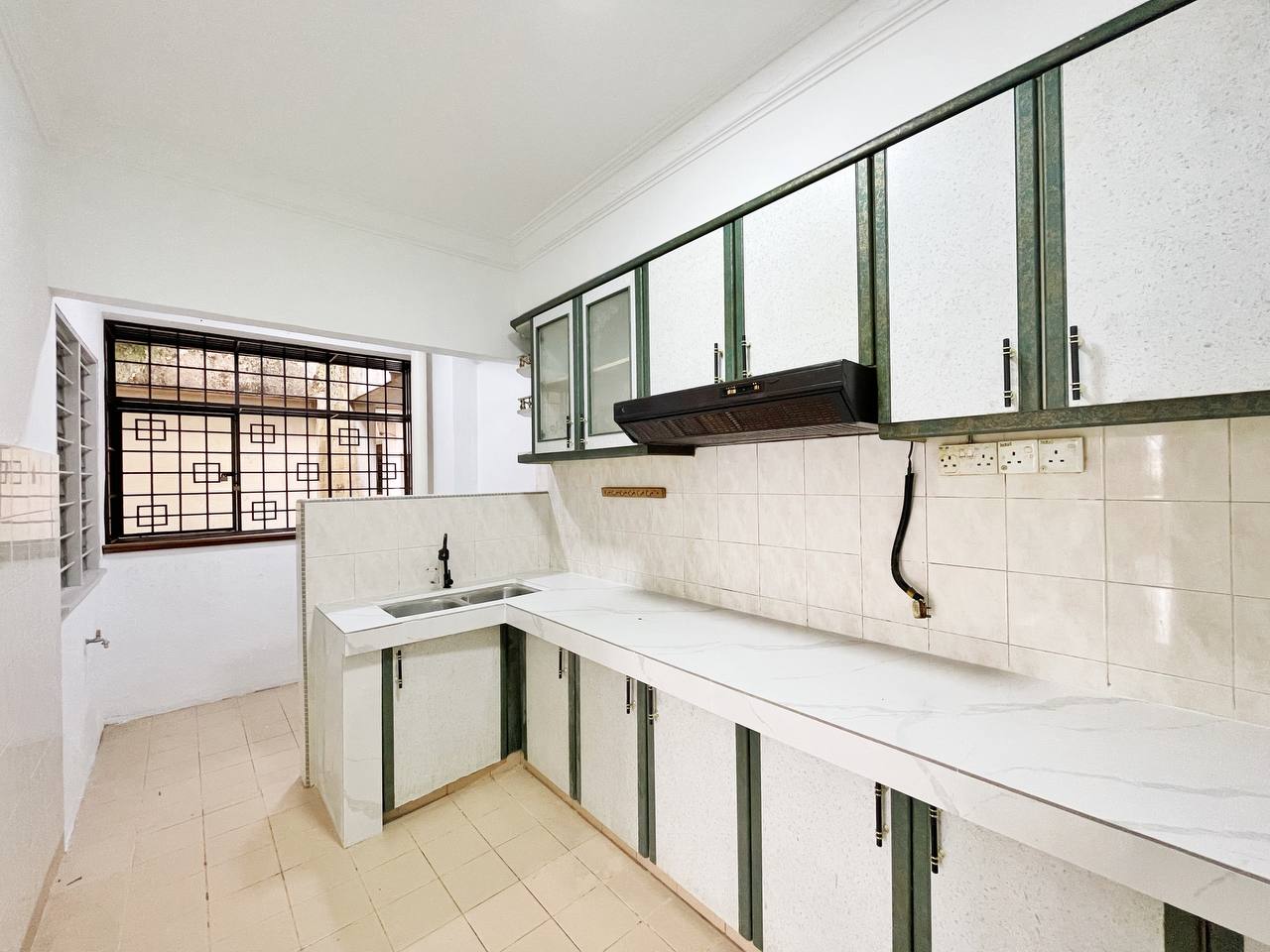 Bayu Tasik Condo - photo 7