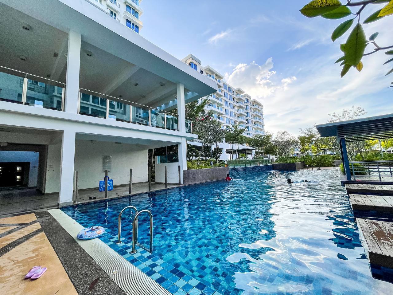 Putra 1 Apartment - photo 2