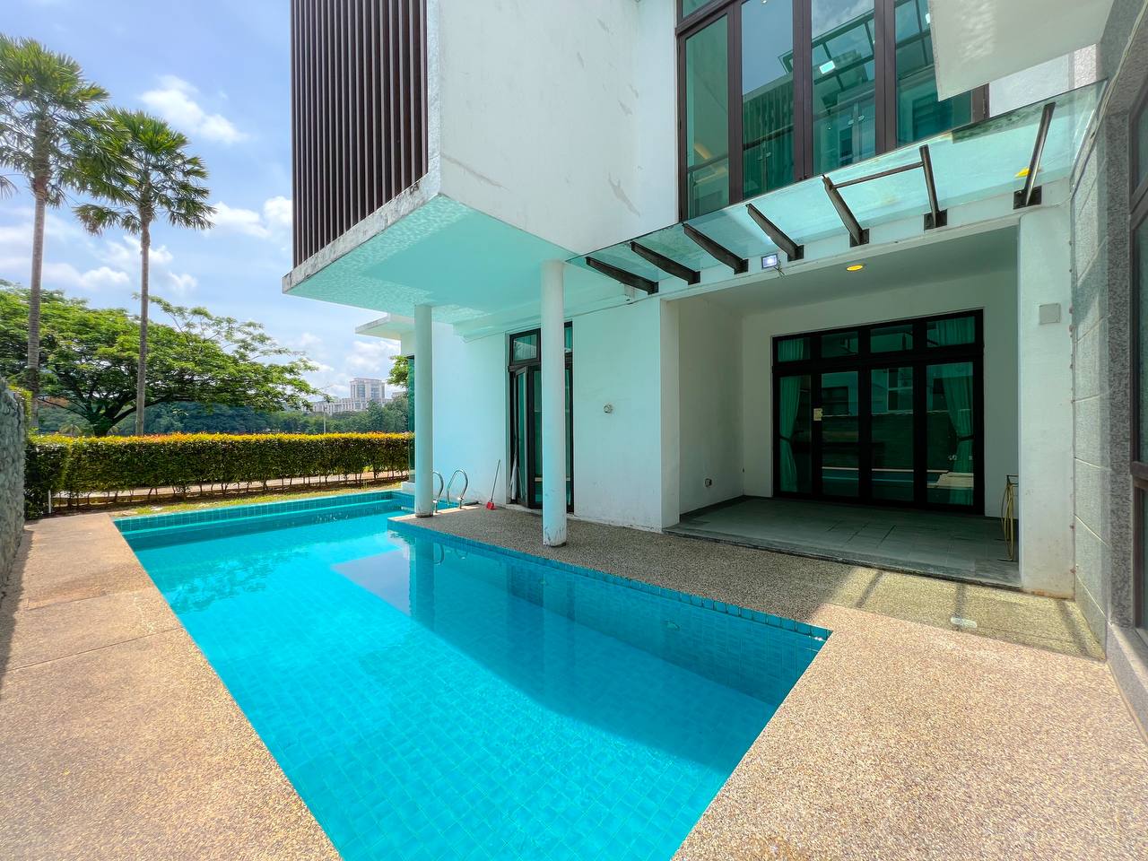 Fera Residence Presint 8 - photo 3